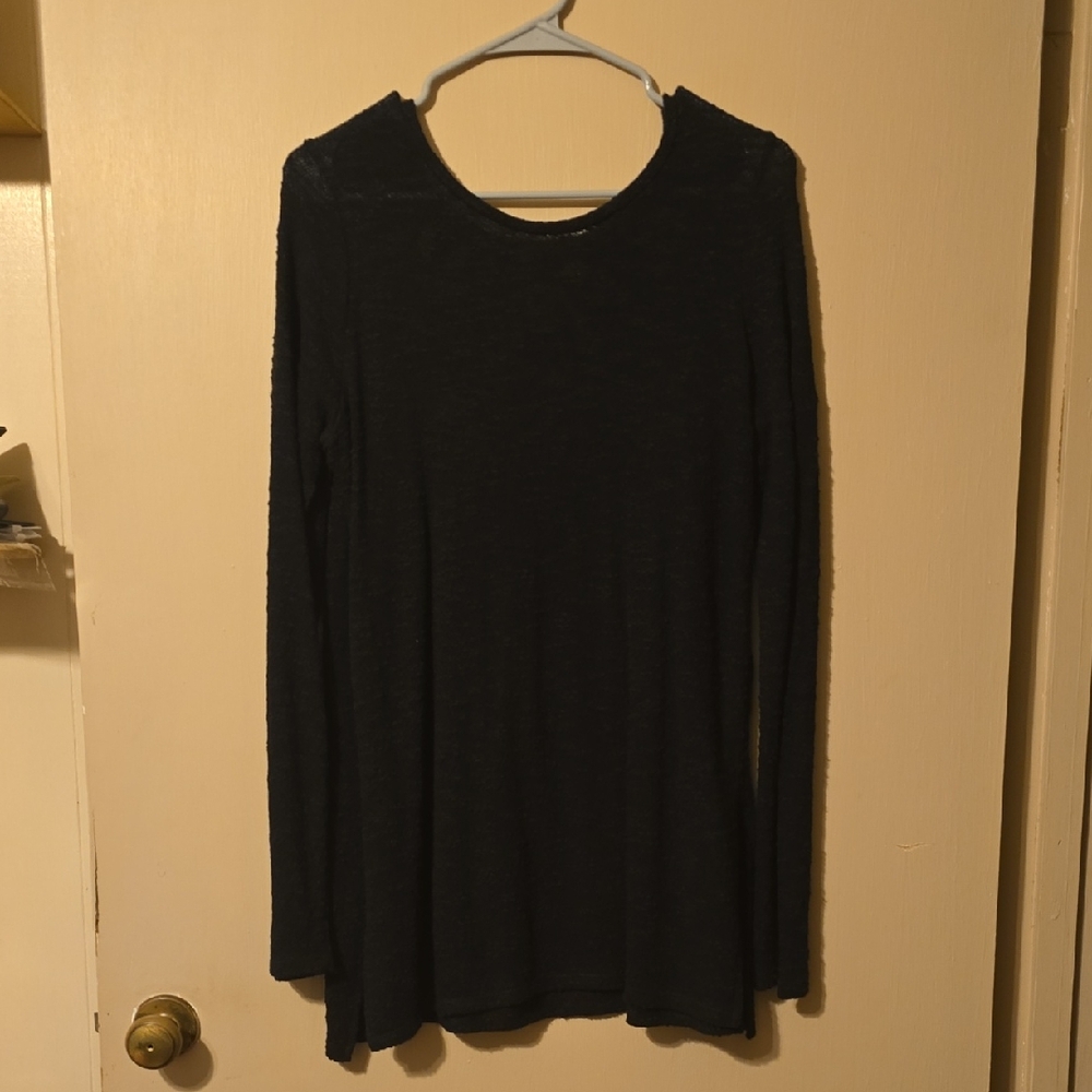 American Eagle Outfitters Black Long Sleeve Tee